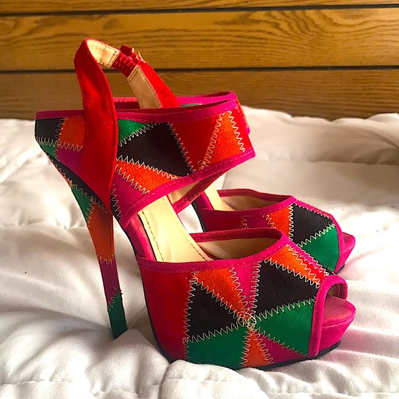 Multicolored Peep Toe Platform Heels. US size 6.5. - Picture 13 of 14